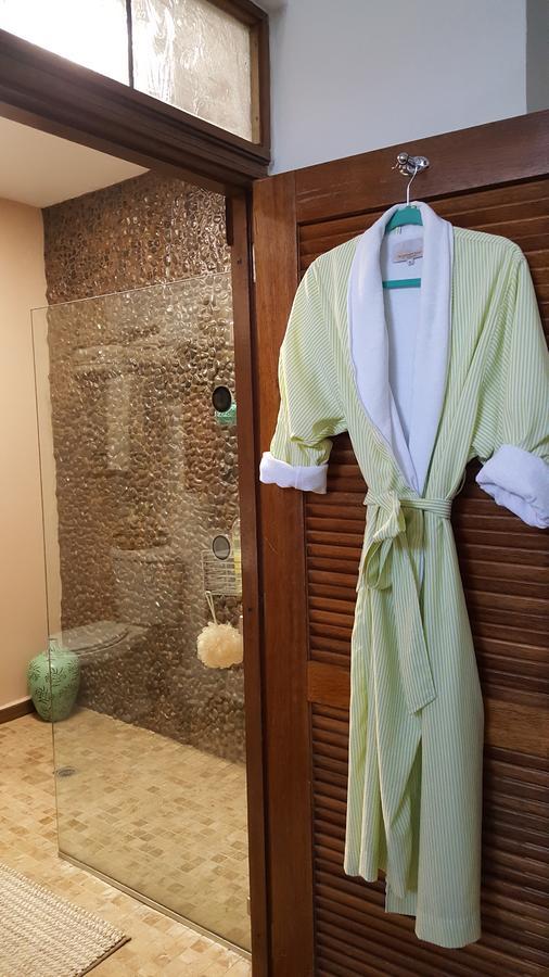Cozybeach Large 1Bdrapt 50 Steps From Atlantic Ocean Private Street Between Ocean Park & Isla Verde 5 Mins From Airport San Juan Kültér fotó
