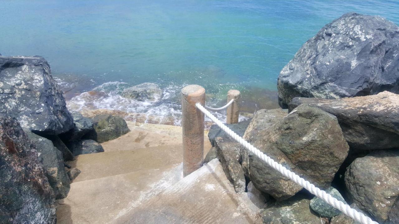 Cozybeach Large 1Bdrapt 50 Steps From Atlantic Ocean Private Street Between Ocean Park & Isla Verde 5 Mins From Airport San Juan Kültér fotó